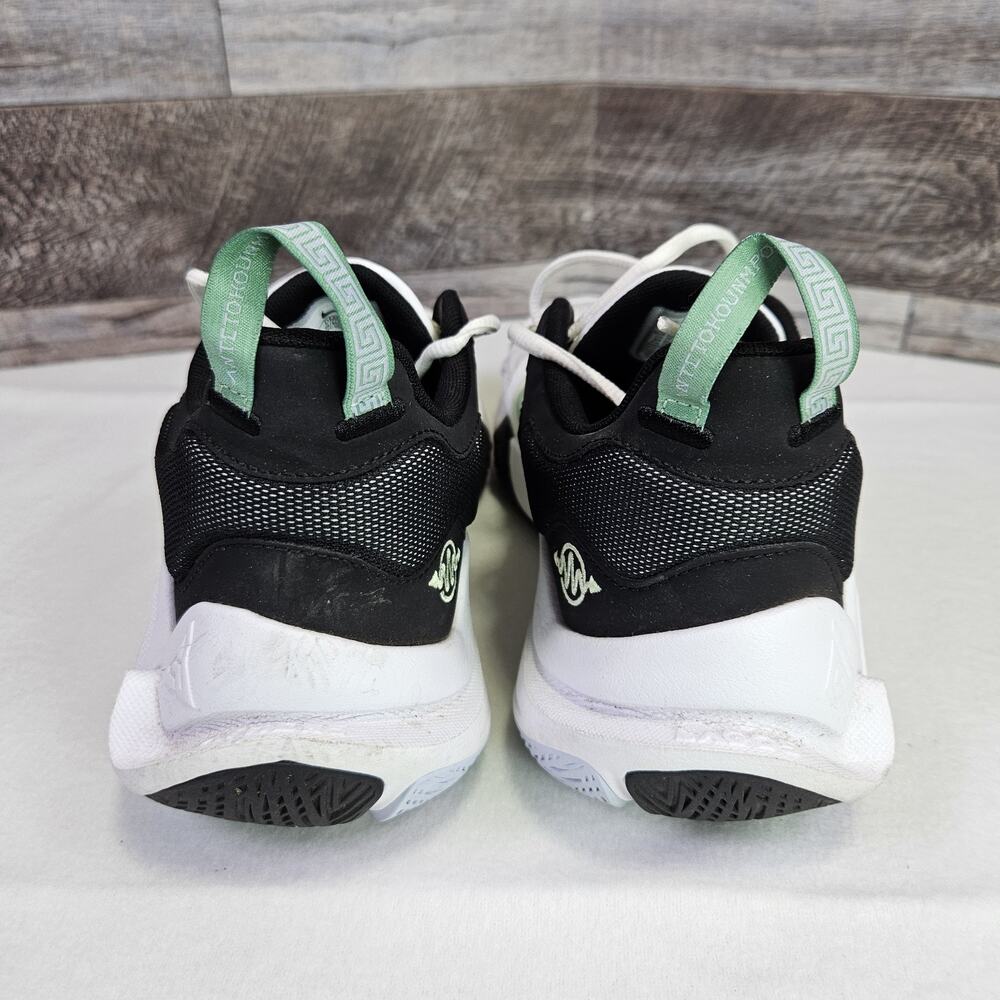 Nike Mens 10.5 Giannis Immortality 2 Shoes White Black Volt DM0825-101 Sneaker - Picture 11 of 16